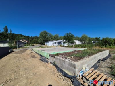 Predaj, luxusný pozemok 854m2 s prípojkami a základovou doskou, Biela hora, Šírava - 6