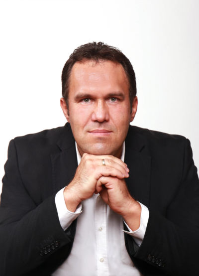 Robert IVAN PhD.