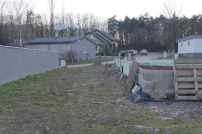 Predaj, pozemok 854m2 s prípojkami a SP, Biela hora, Šírava - 4